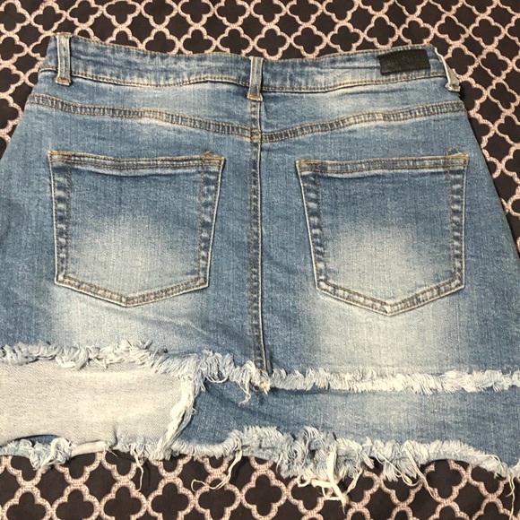 C'est Toi Black Label Skirt Denim Mini Distressed - Picture 3 of 6